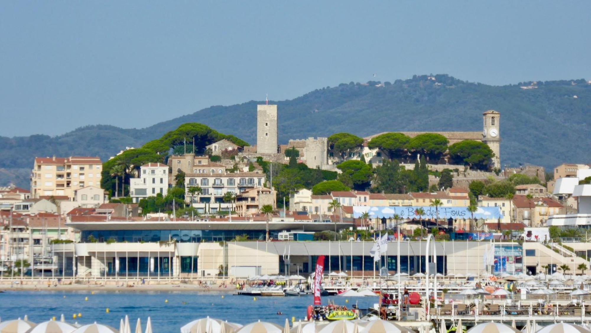Comfortable And Spacious In Cannes