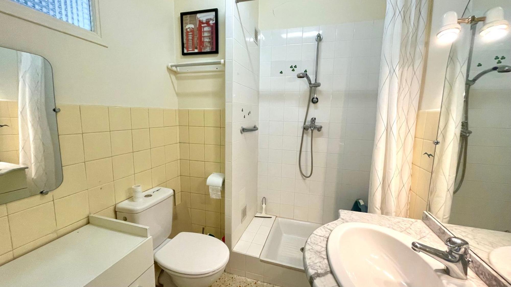 Comfortable And Spacious In